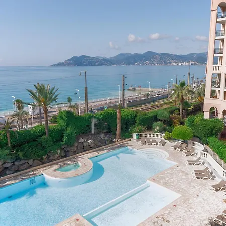 Διαμέρισμα Serene Azure With Riveria View *